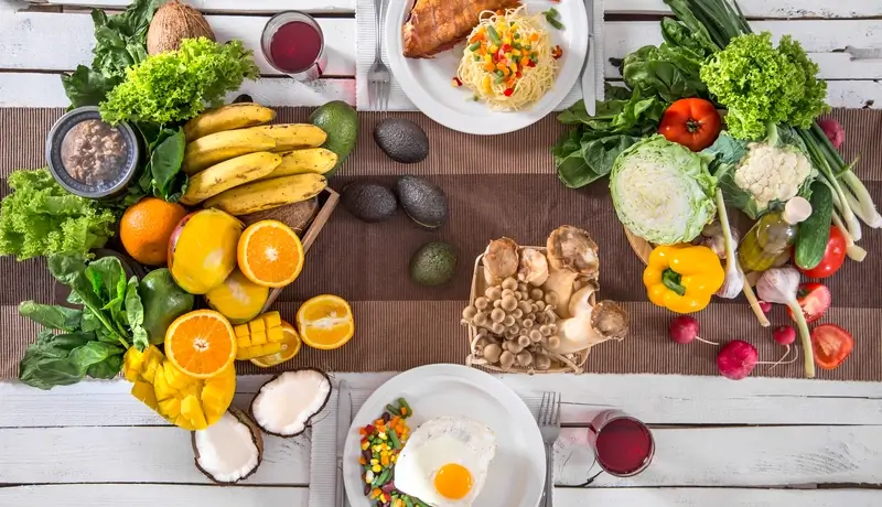 Homed-Meal Timing and Breakfast Habits: Links to Aging, Depression, and Oral Health