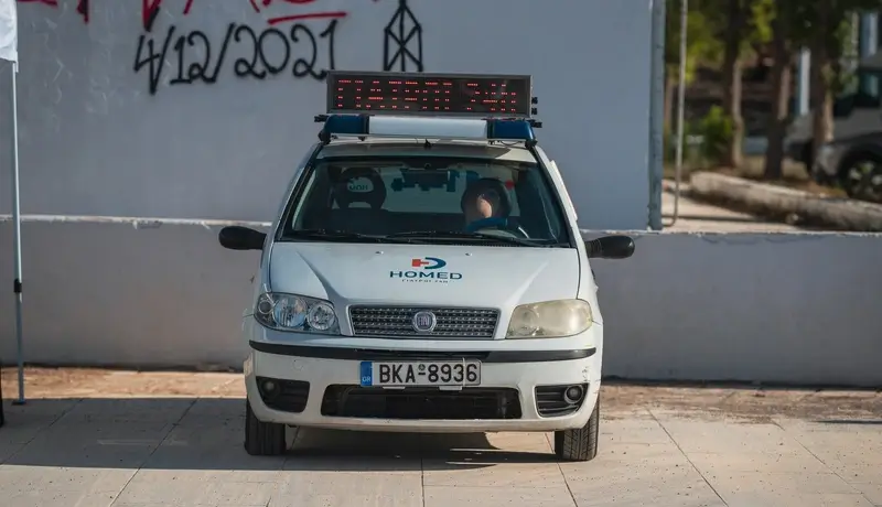 HOMED Mobile Unit provides 24/7 medical services, even at midnight, for emergency care in Athens.
